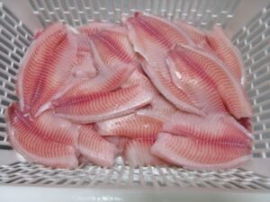 Filetes de pescado congelados IQF, una solución de proveedores de pescado de alta calidad
