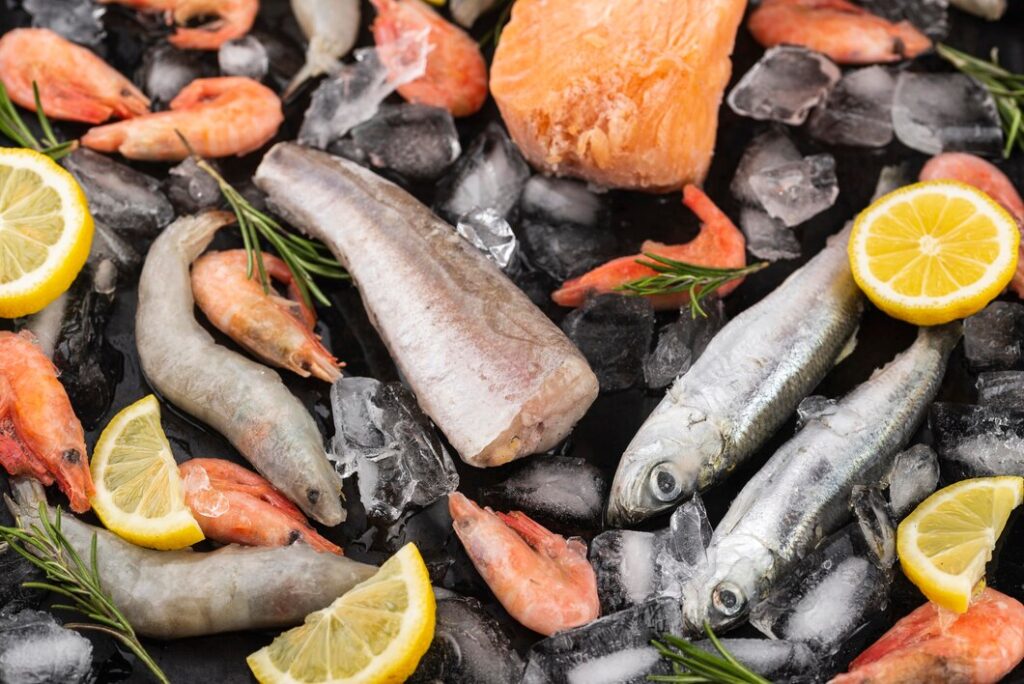 Los beneficios nutricionales de incluir pescados y mariscos congelados en tu dieta semanal