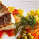 10 ideas de cenas ligeras con pescado para no irte a la cama pesado
