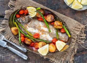 Lenguado al horno con verduras